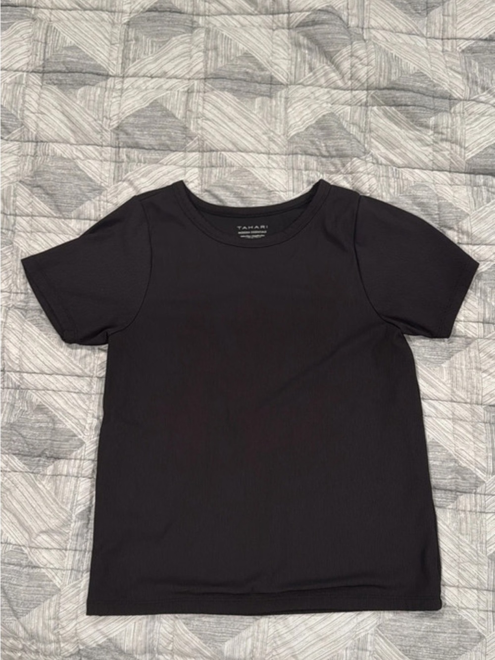 Tahari top